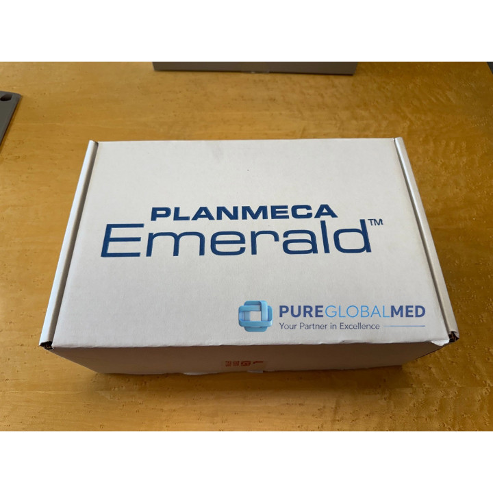 Planmeca Emerald S Scanner